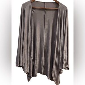 NWOT Women’s Gray Open Front Cardigan Size 3XL